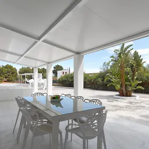 Boutique Plana Villa